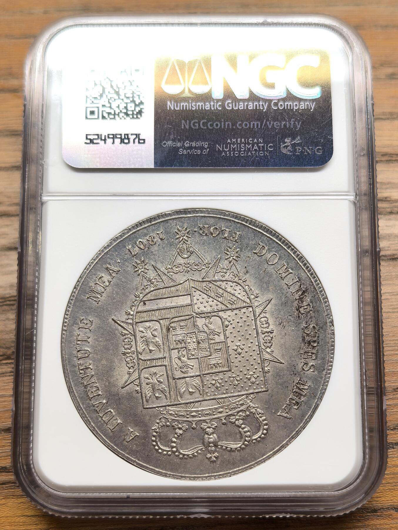 凡希社世界钱币微拍第二百八十九期 1807意大利托斯卡纳母与子10里拉大银NGC-UNCD，没分但整体细节出色，适合纸袋保存的藏家品质。