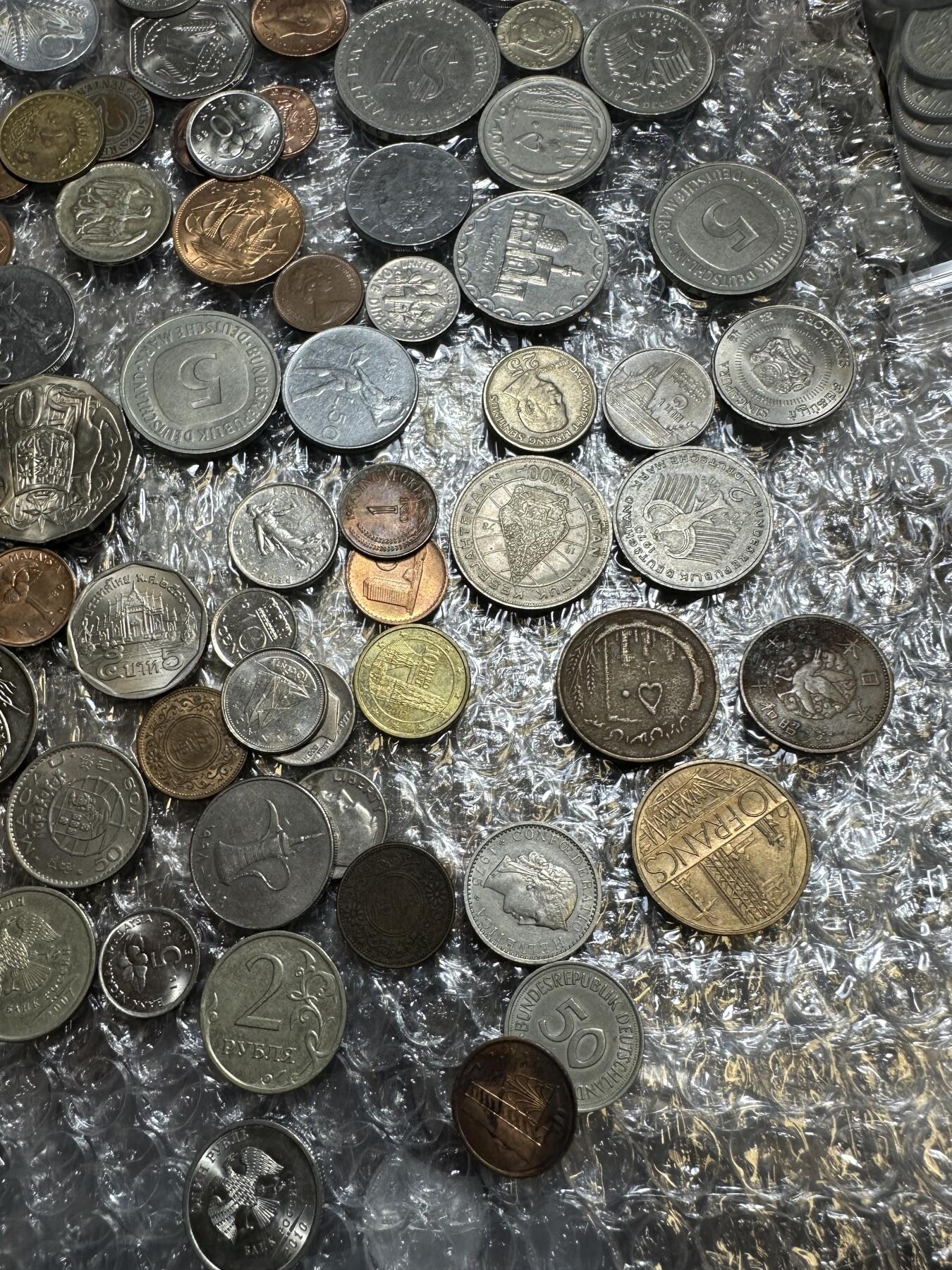 批量日本钱币，章 批量外币110枚，各种品种