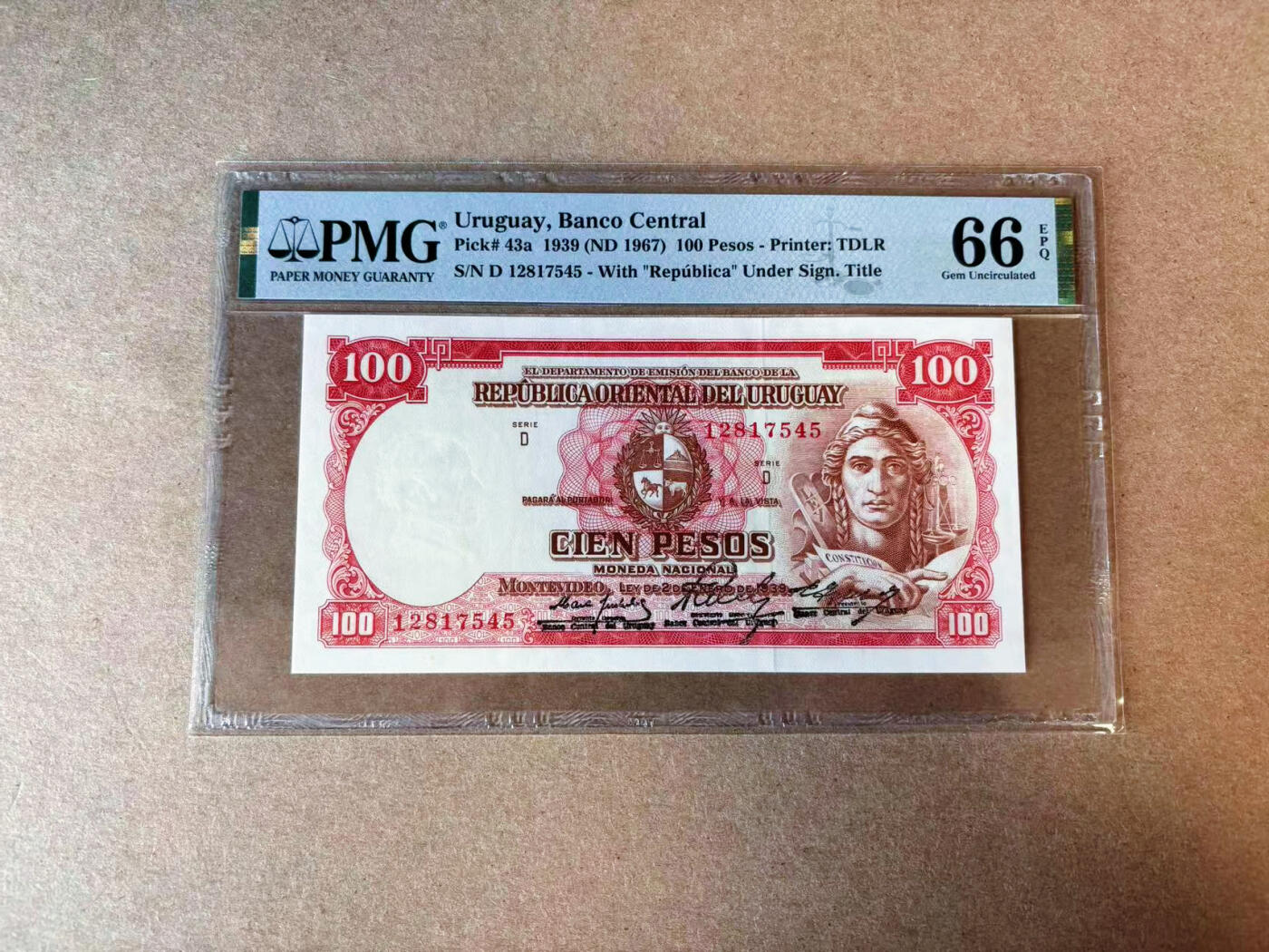 【Blue Auction】✨世界纸币精拍第576期【精】 【冠军分】乌拉圭 1939年100比索 背面大场景 精美PMG66EPQ 