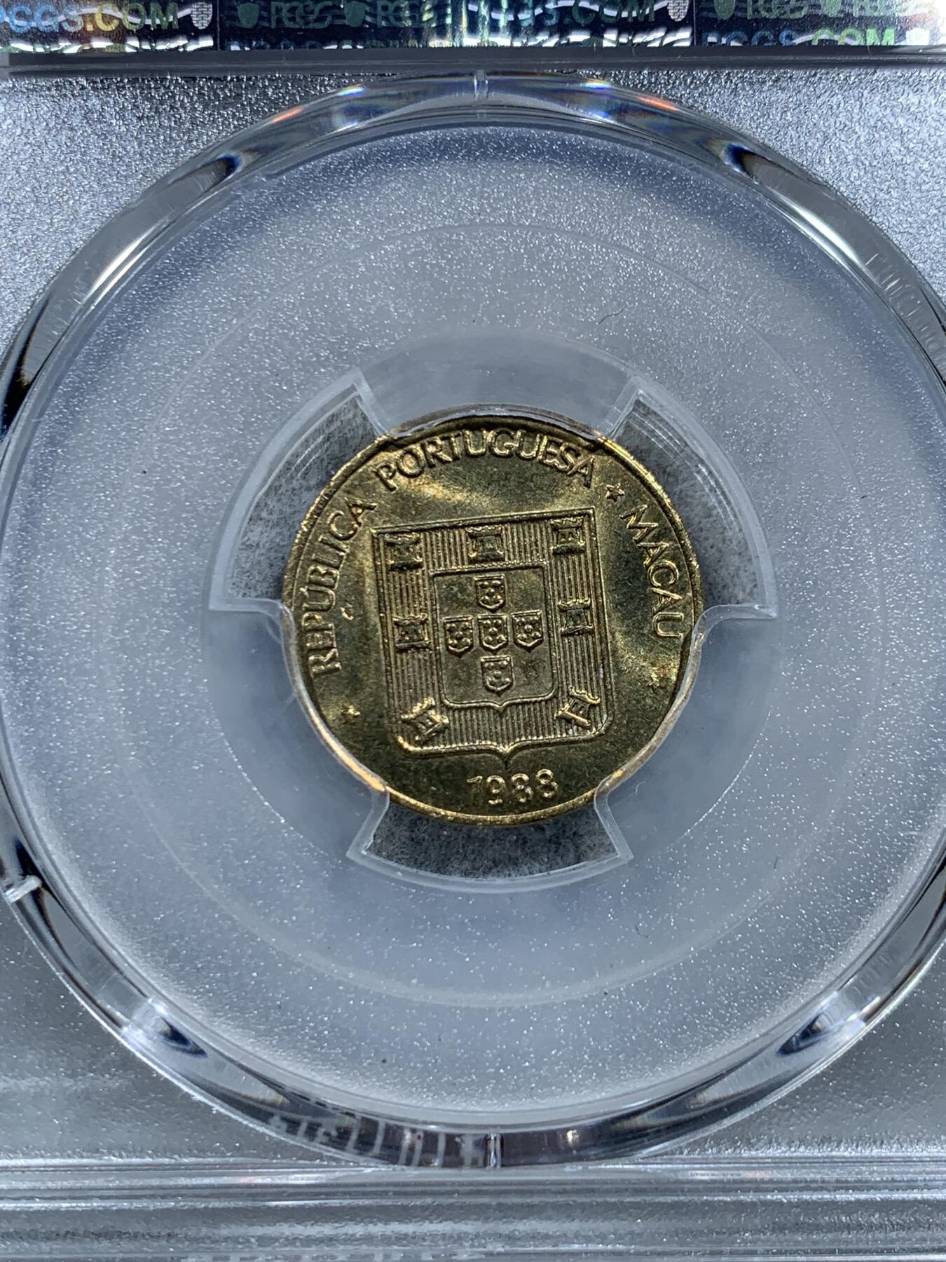 《竞宝斋》第326场 周日，周一，2场连拍 （全场包邮） PCGS MS65 澳门 1988 福字一毫 两面转光犀利 1988是小特年 喜欢的不要错过