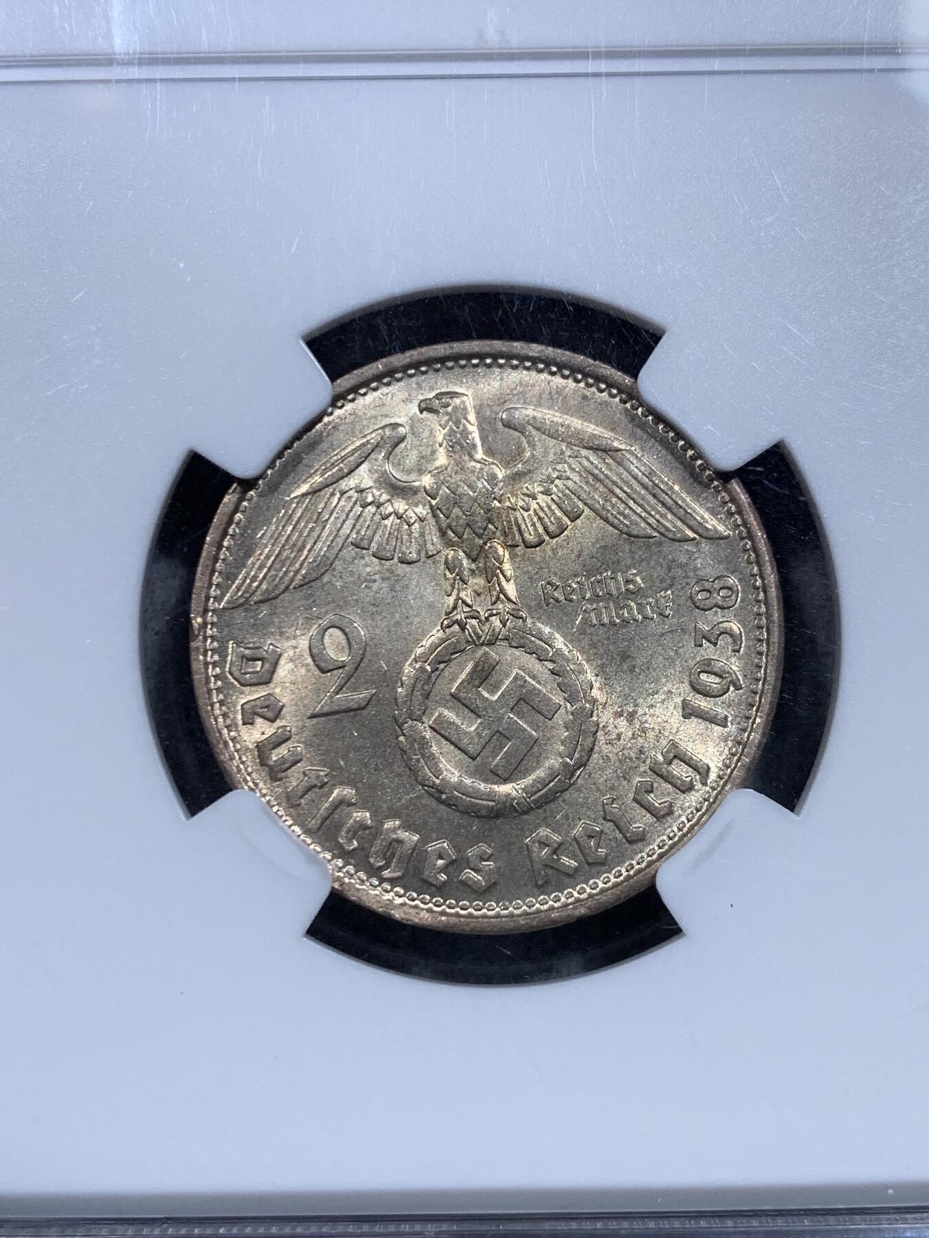 《竞宝斋》第326场 周日，周一，2场连拍 （全场包邮） NGC MS63 德国 1938年B版 2马克 银币 双面金色包浆，状态优秀，可藏。