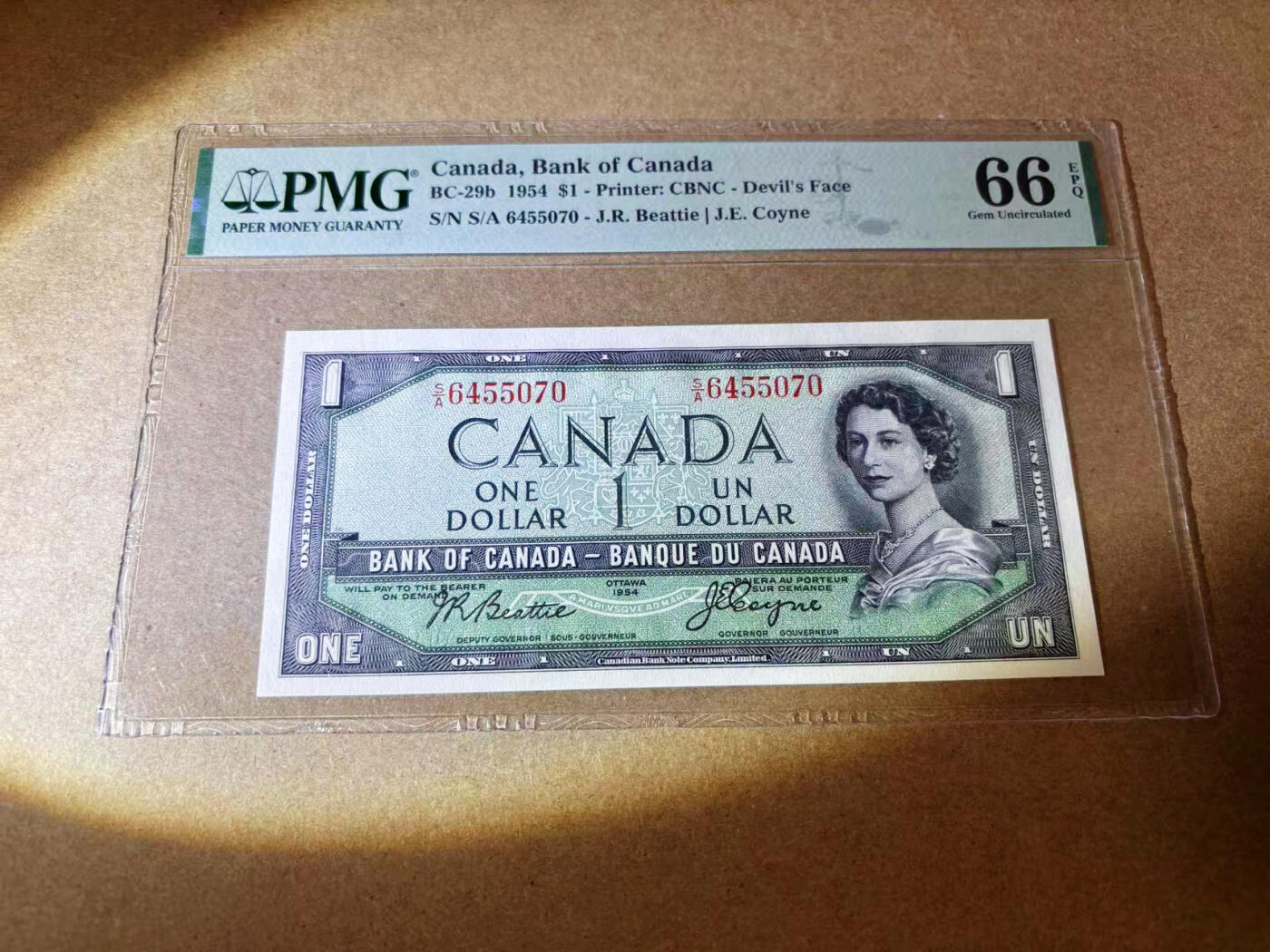 【Blue Auction】✨世界纸币精拍第577期【精】 【魔鬼脸】加拿大 1954年1元 女王 PMG66EPQ 背面风景唯美 
