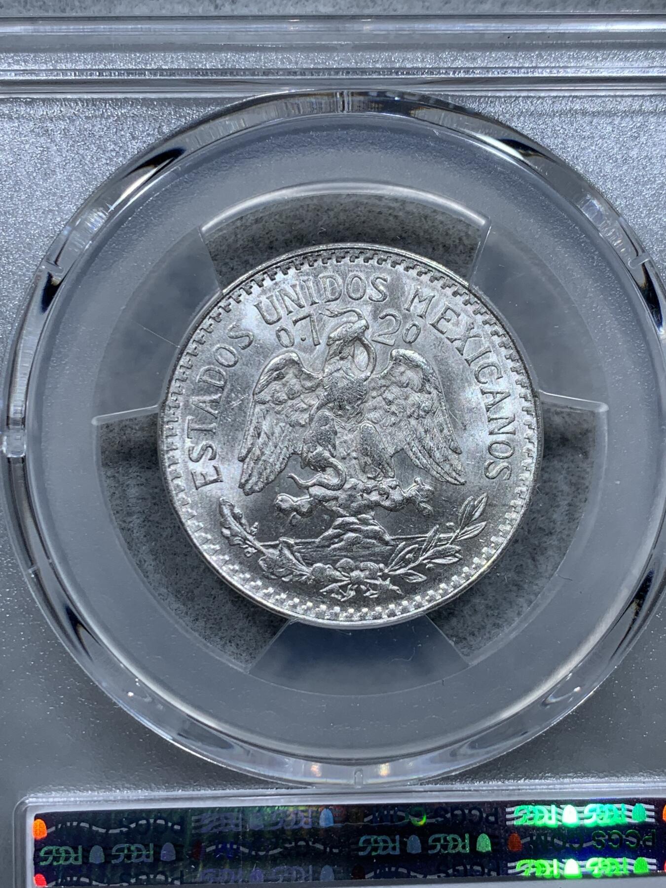 《竞宝斋》第327场 周日，周一，2场连拍 （全场包邮） PCGS MS66 1945年墨西哥鹰洋五十分银币，少见高分未流通状态，光度和底版都很丝滑
