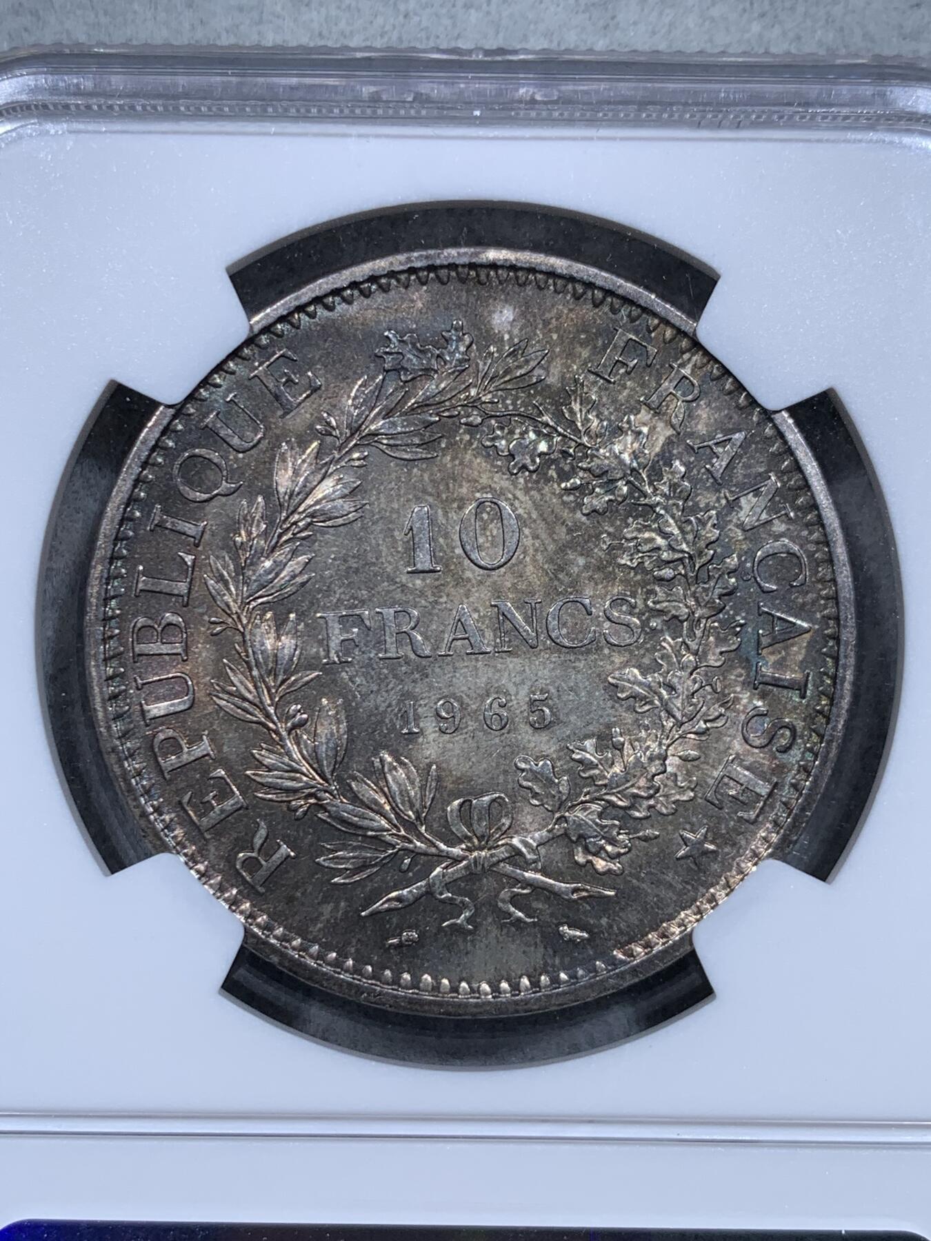 《竞宝斋》第326场 周日，周一，2场连拍 （全场包邮） NGC MS65 法国1965年大力神10法郎银币