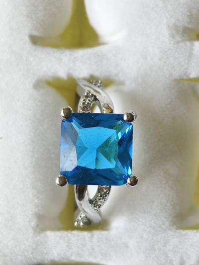 十七期拍卖 - 回流铜微镶锆石戒指