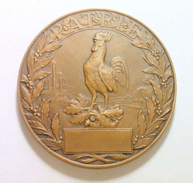 法国一战1915年 女神坐像高卢雄鸡高浮雕精制大铜章 50MM