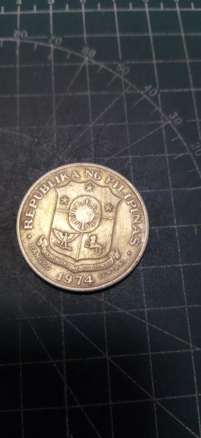 外国硬币初藏2024年第18场 菲律宾1比索大镍币1974年直径33.5mm，