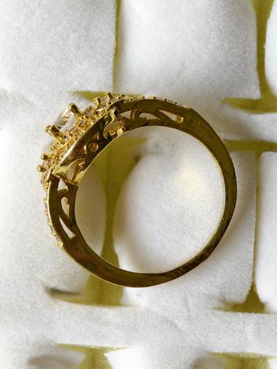 十七期拍卖 回流铜微镶锆石戒指