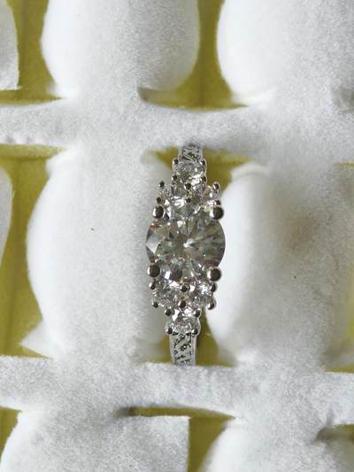 十七期拍卖 - 回流铜微镶锆石戒指