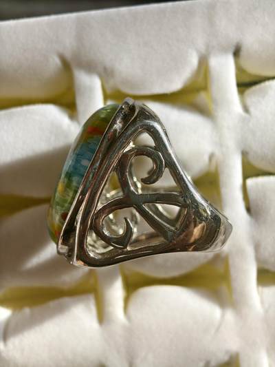 十七期拍卖 回流千花琉璃戒指