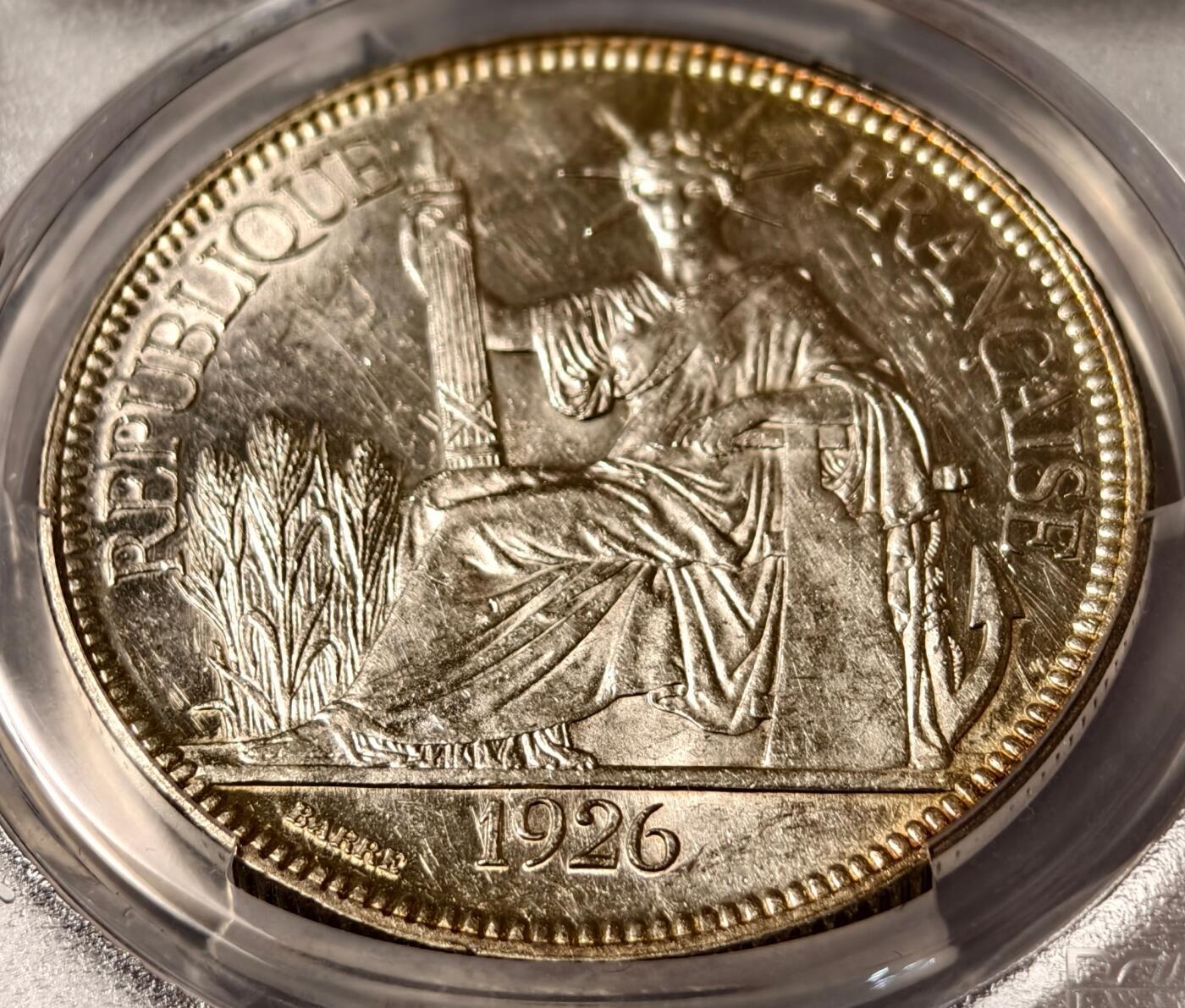 紫瑗钱币——第460期 法属印度支那 1926年 A版 坐洋 1皮阿斯特 银币 PCGS MS61