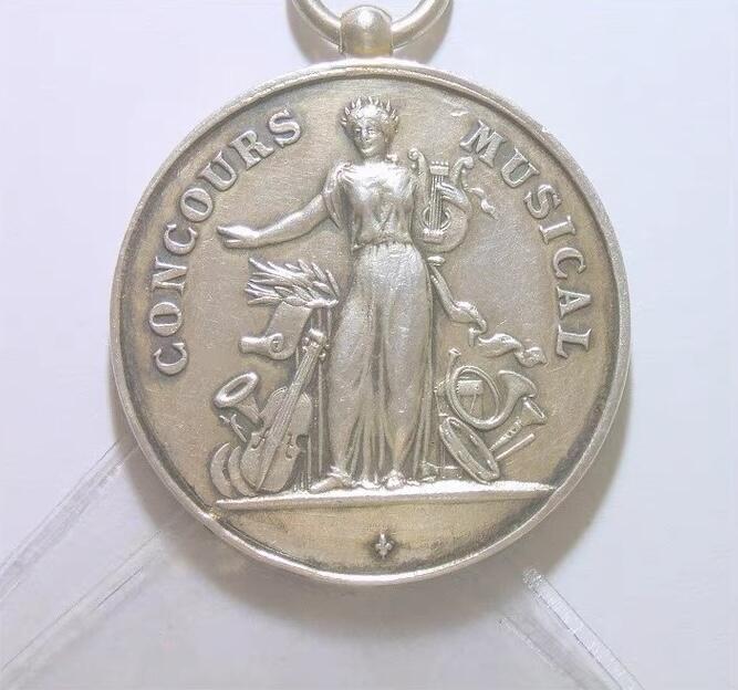 法国1894年 女神站像高浮雕精制大银章 40MM 26.5克