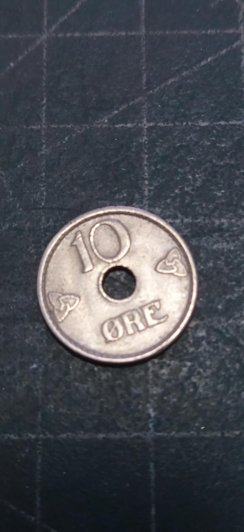 外国硬币初藏2024年第18场 挪威10欧尔镇币1938年。
