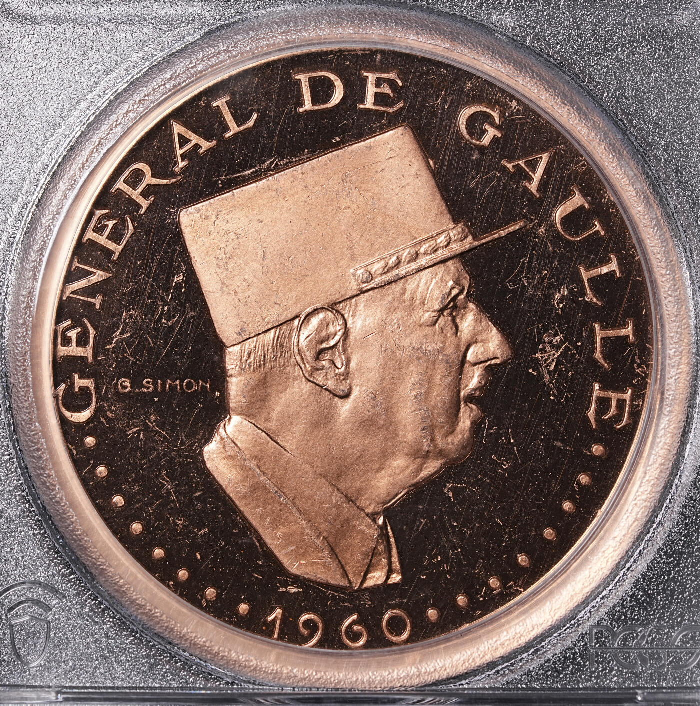 修遠堂世界钱币第四十七期 全场包邮 PCGS SP65RD 1960年乍得独立十周年10000法郎金币铜样 大型钱币 戴高乐头像 ESSAI  加厚盒
