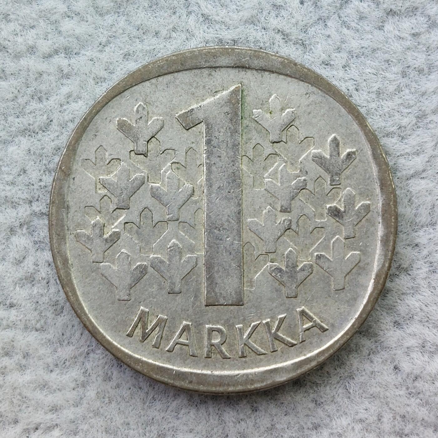 芬兰1966年持剑狮1马克银币