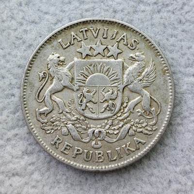 拉脱维亚1926年2拉提银币 - 拉脱维亚1926年2拉提银币