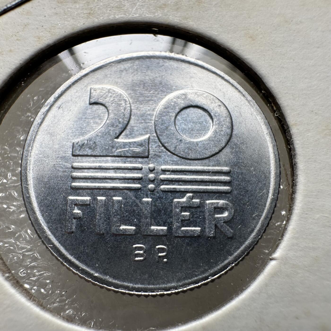 🌹外币初藏🌹🐯第100场 感谢诸友支持捧场！本期全场包邮！ 匈牙利1983年20菲勒 FAO币 少见