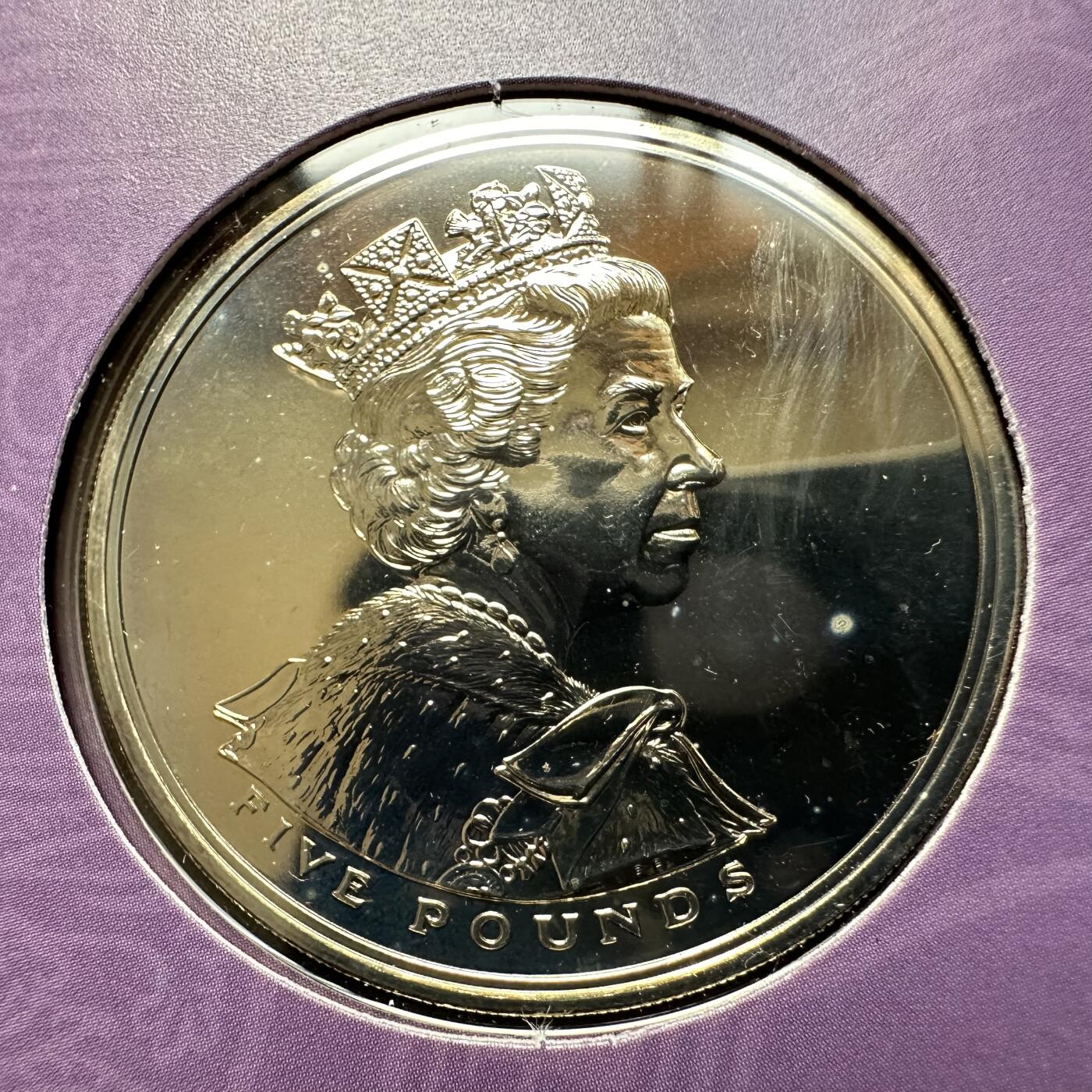 🌹外币初藏🌹🐯第100场 感谢诸友支持捧场！本期全场包邮！ 英国2002年女王登基50周年5镑纪念币