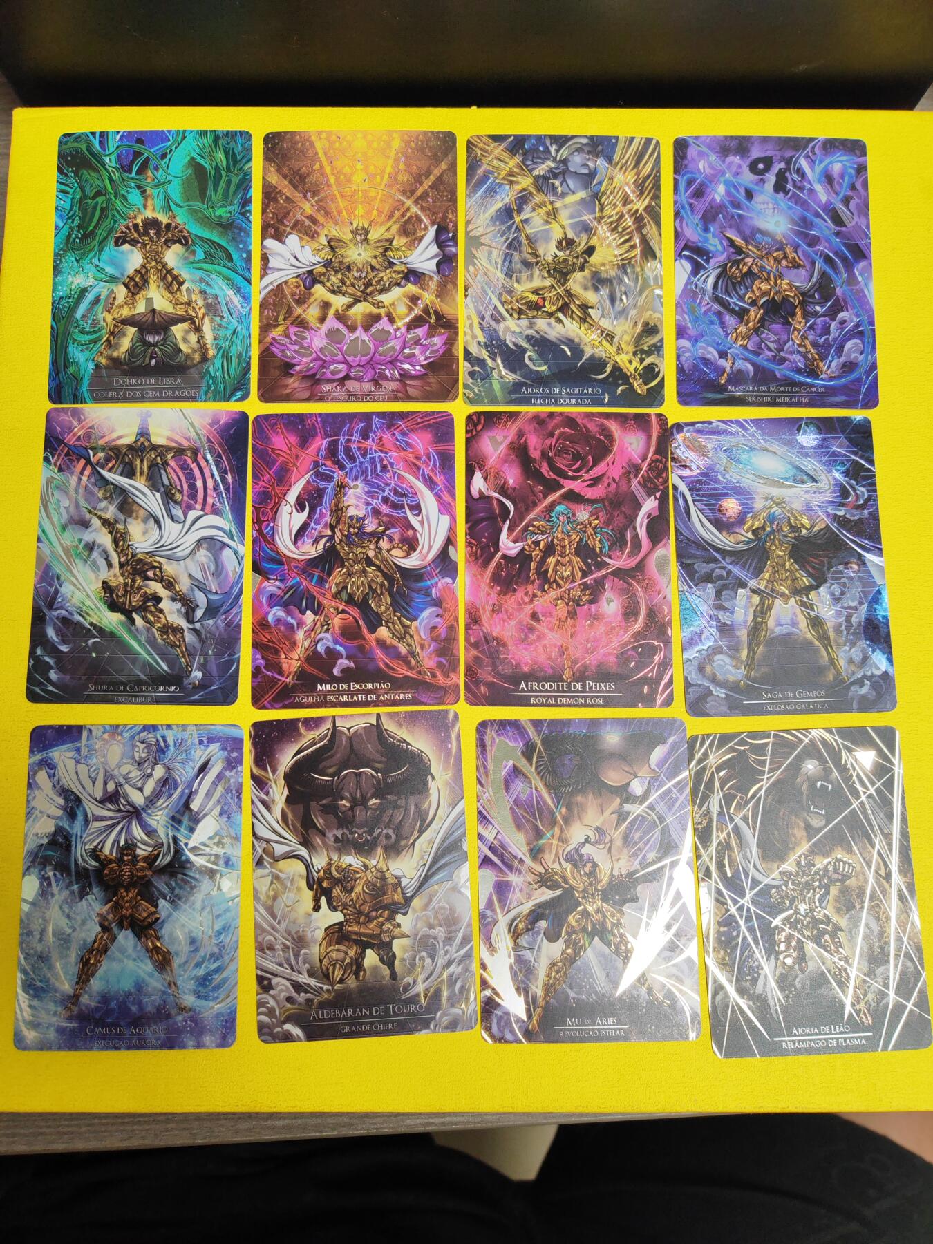 阳大大卡牌超级大甩拍第26期（固定周五晚上八点截拍，持续收拍品，进群福利早知道） 卡人 镭射光刻圣斗士 十二黄金圣斗士，整套12张，镭射光刻工艺