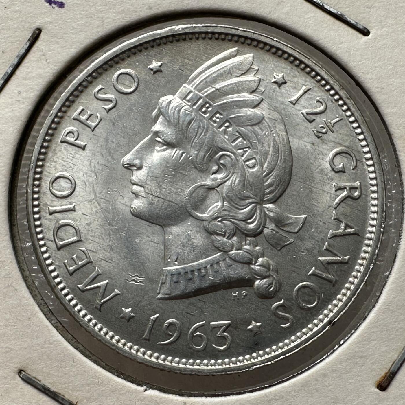 🌹外币初藏🌹🐯第100场 感谢诸友支持捧场！本期全场包邮！ 多米尼加1963年1/2比索银币