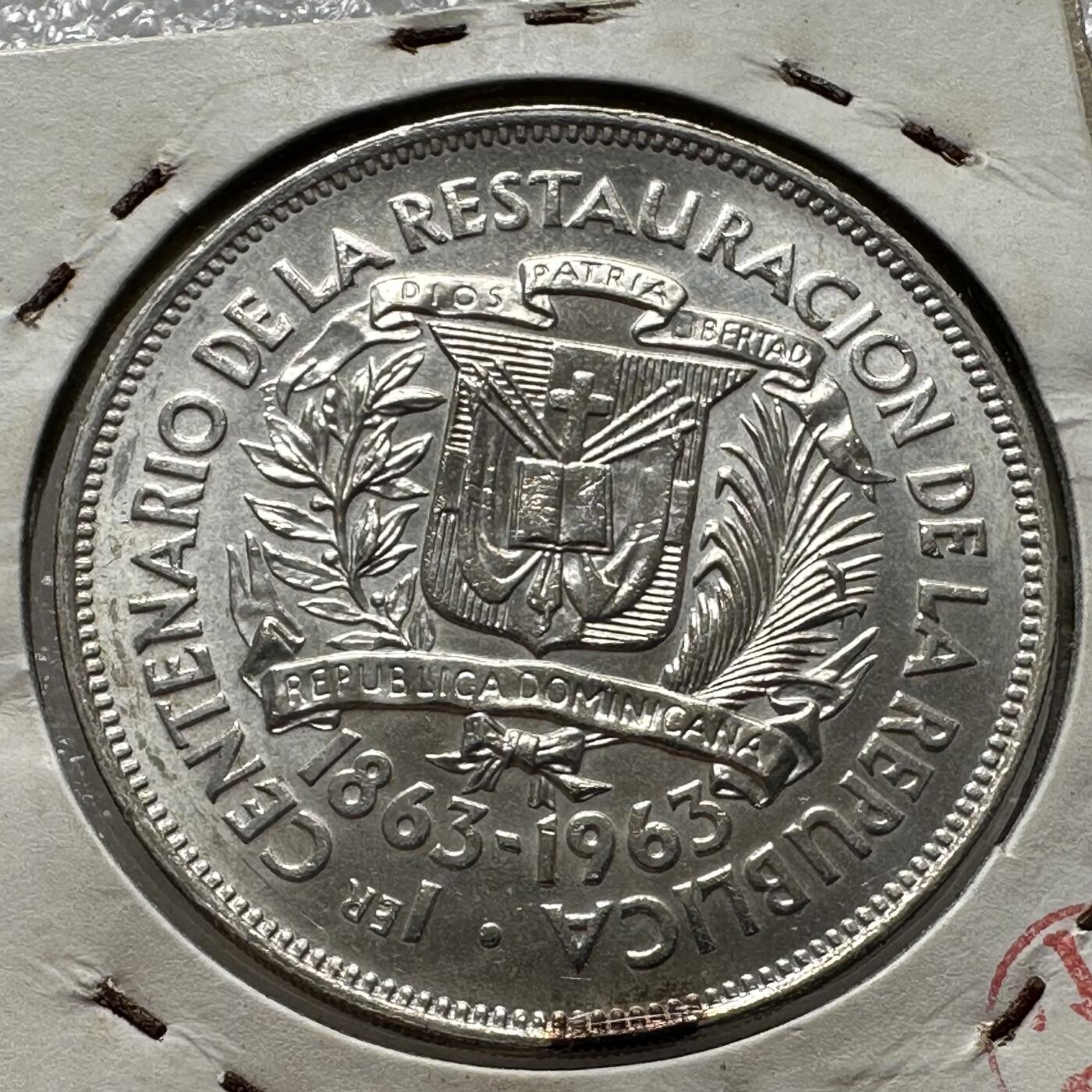 🌹外币初藏🌹🐯第100场 感谢诸友支持捧场！本期全场包邮！ 多米尼加1963年一比索银币 26.7克65%银38毫米