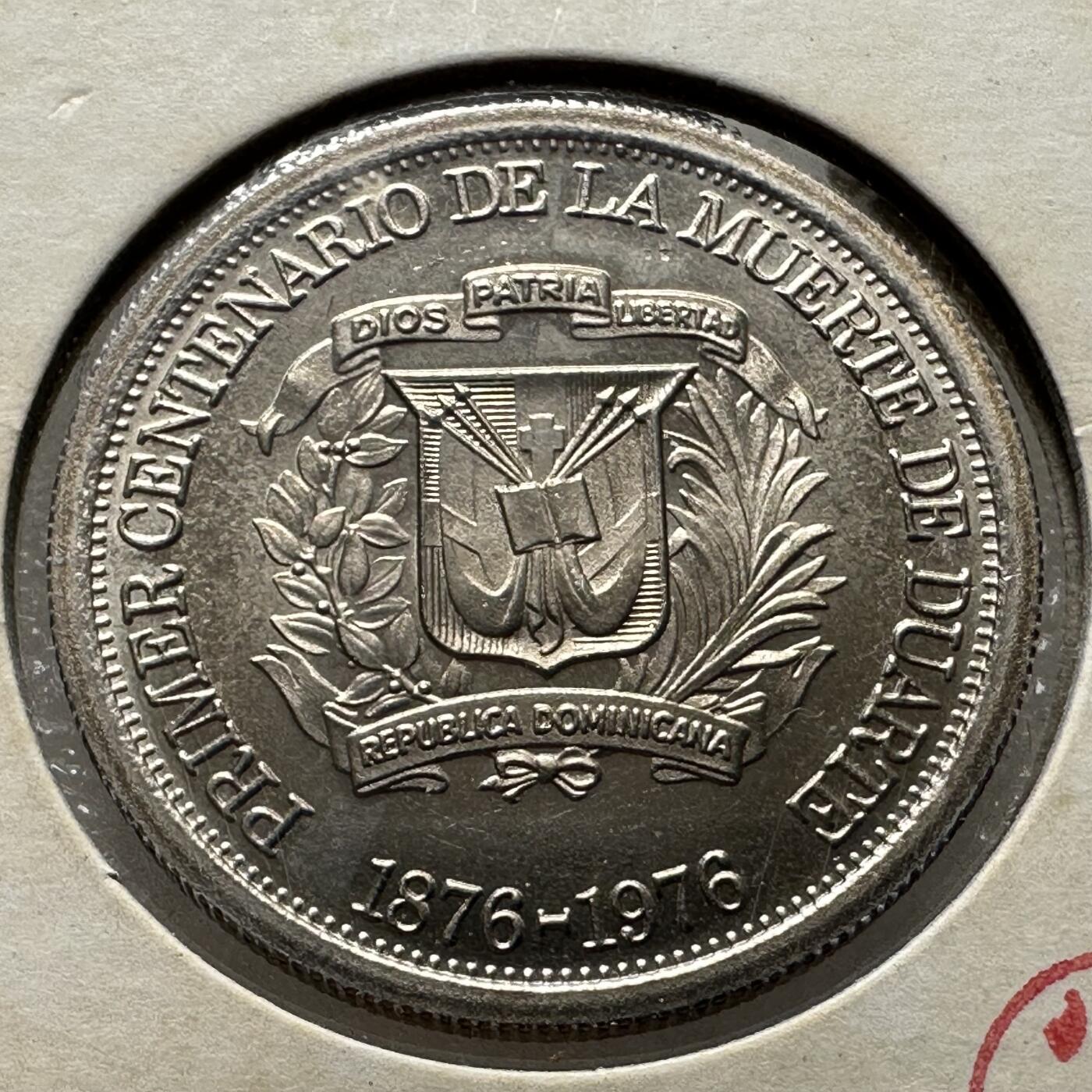 🌹外币初藏🌹🐯第100场 感谢诸友支持捧场！本期全场包邮！ 多米尼加1976年胡安百年1/2比索纪念币