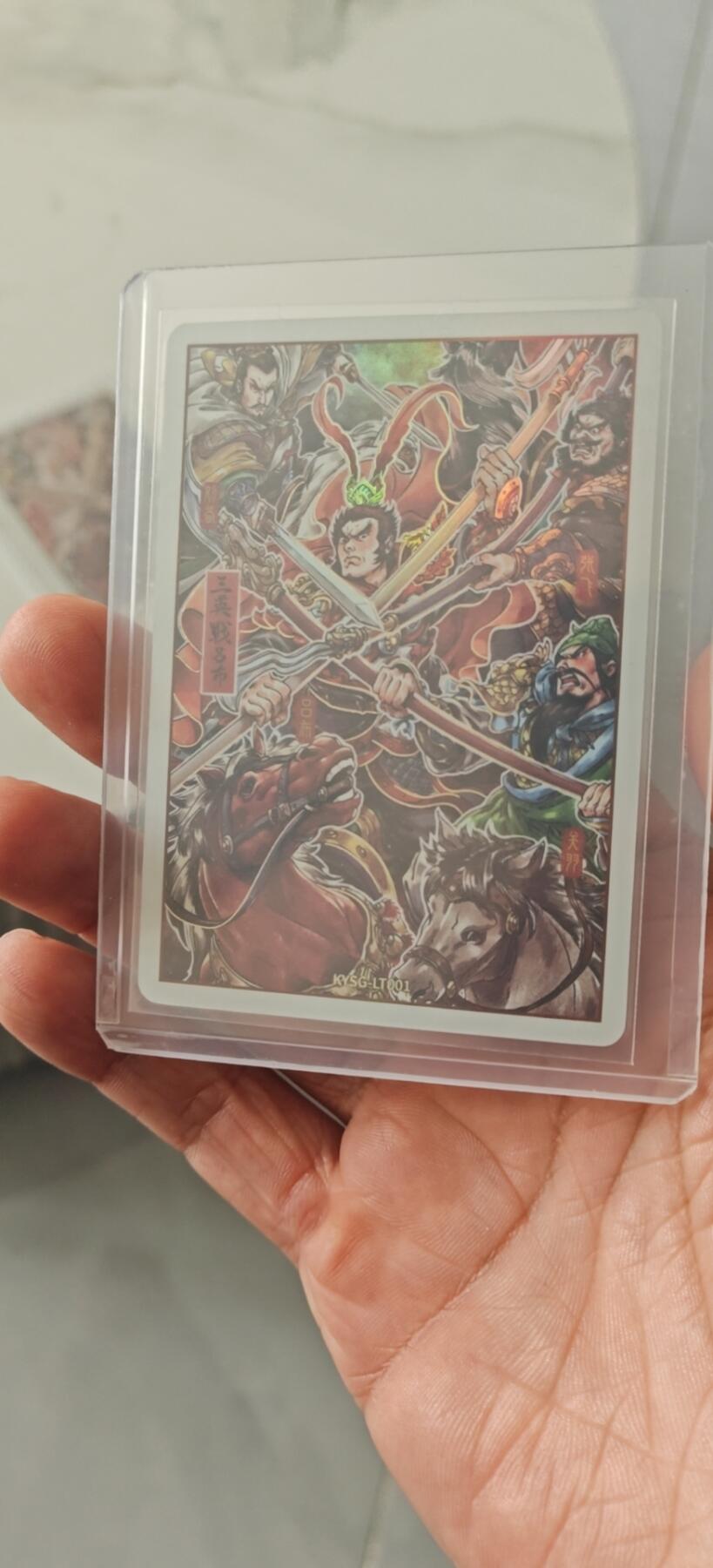 冬至到来，热辣滚烫，卡游三国精画专场预热中，一大波即将来袭 卡游三国888特卡三英战吕布红背
