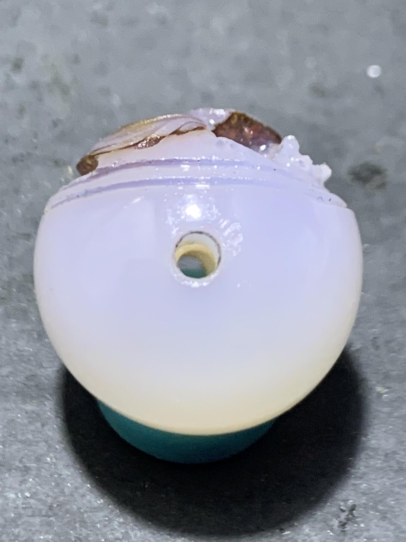 精美高玉化亚光海洋玉髓手工俏色巧雕一心向佛意境圆珠一个！