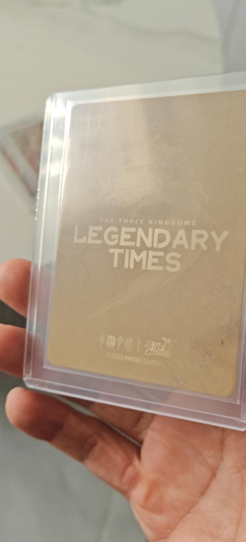 冬至到来，热辣滚烫，卡游三国精画专场预热中，一大波即将来袭 卡游三国888礼盒特卡三英战吕布黄背