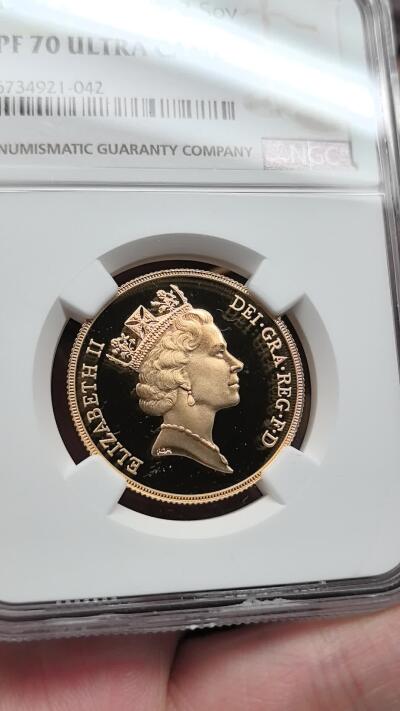 凡希社世界钱币微拍第二百九十期 1987英国马剑2镑金币精铸NGC-PF70UC，15.92g，917金。(视频参考)