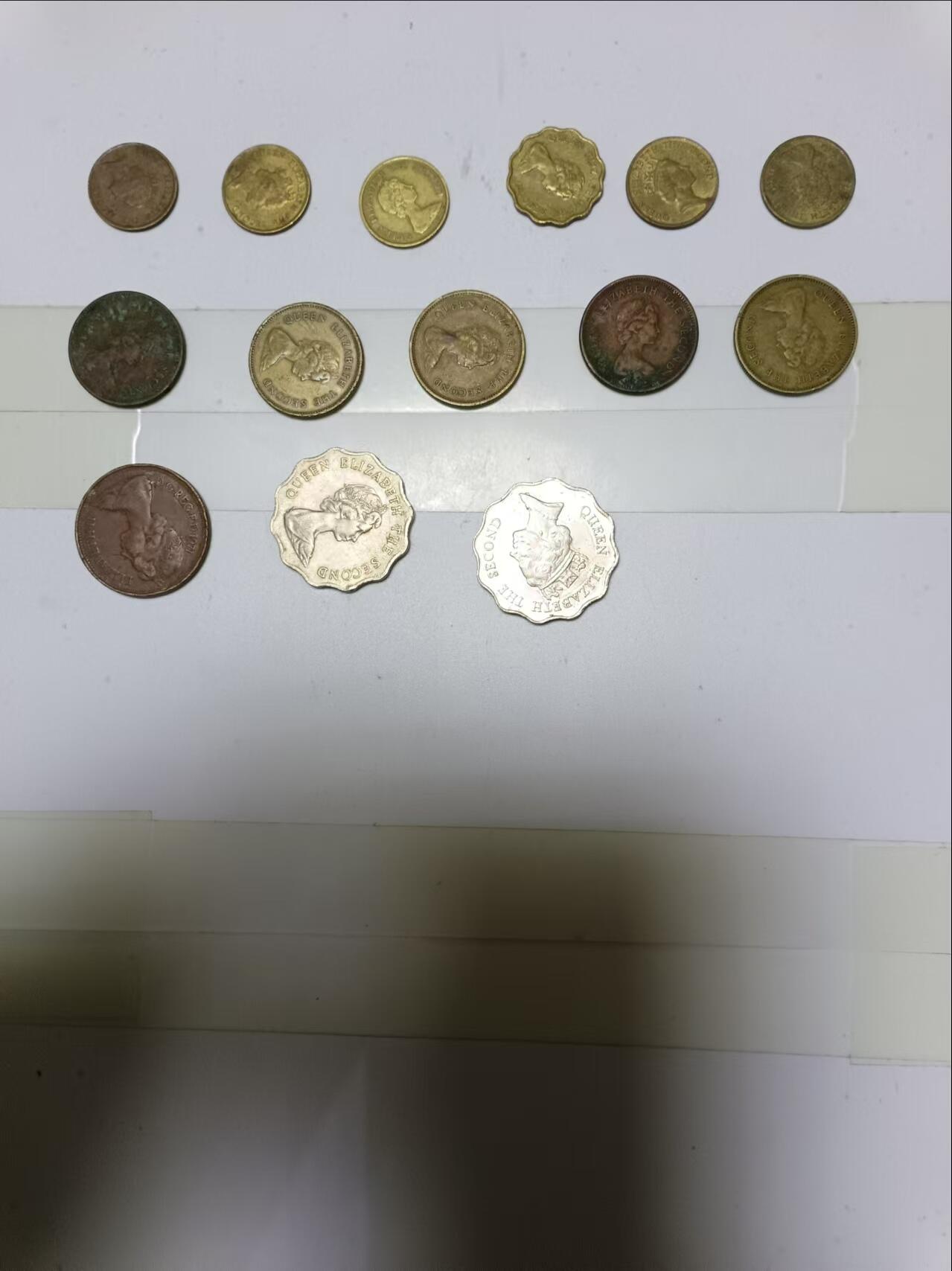 【20241119】非全新纸币和硬币第188场 香港硬币13枚和英国硬币1枚