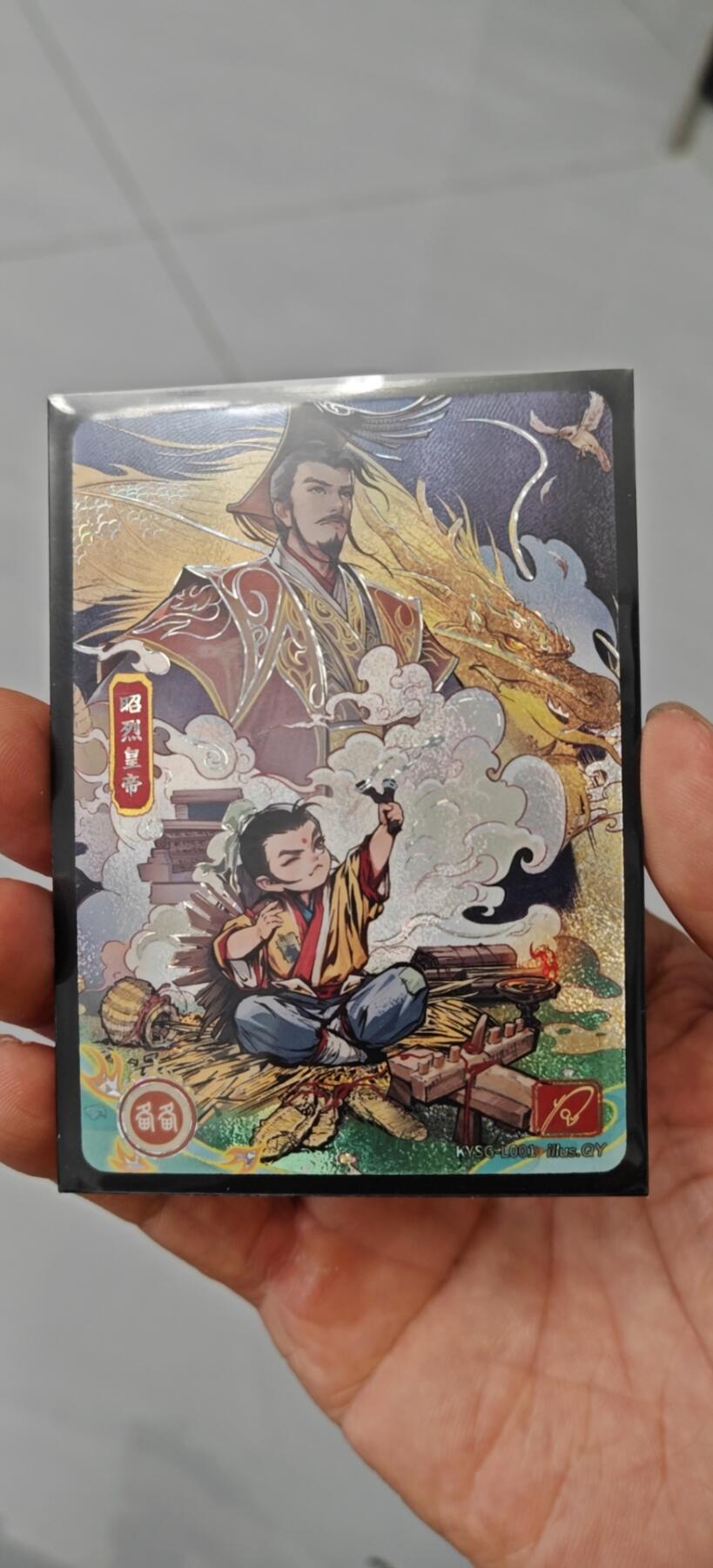 冬至到来，热辣滚烫，卡游三国精画专场预热中，一大波即将来袭 卡游三国流年之千年刘备