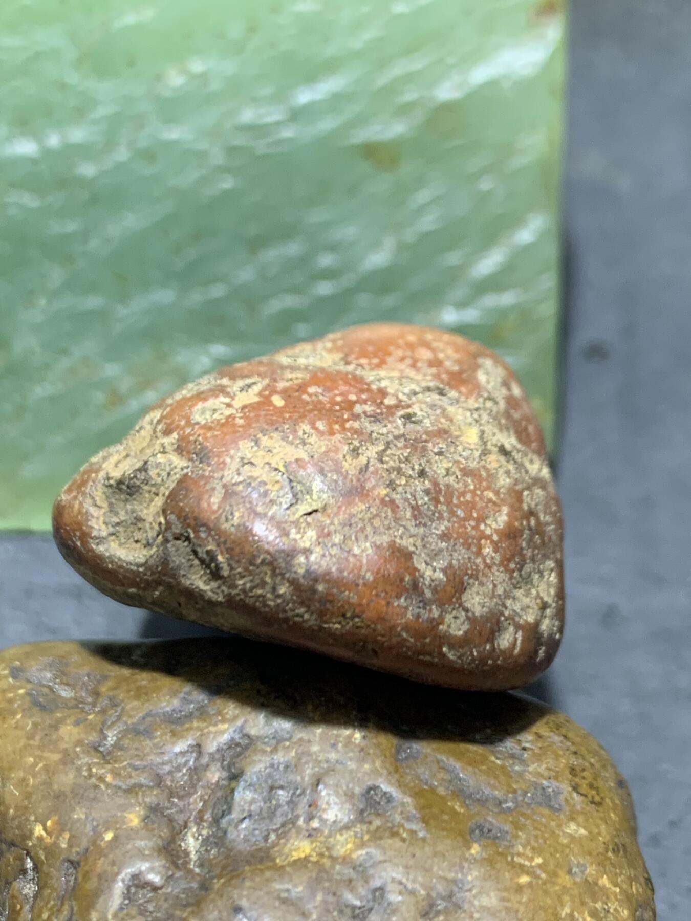 精美红皮原皮开窗料南红玛瑙原石一颗