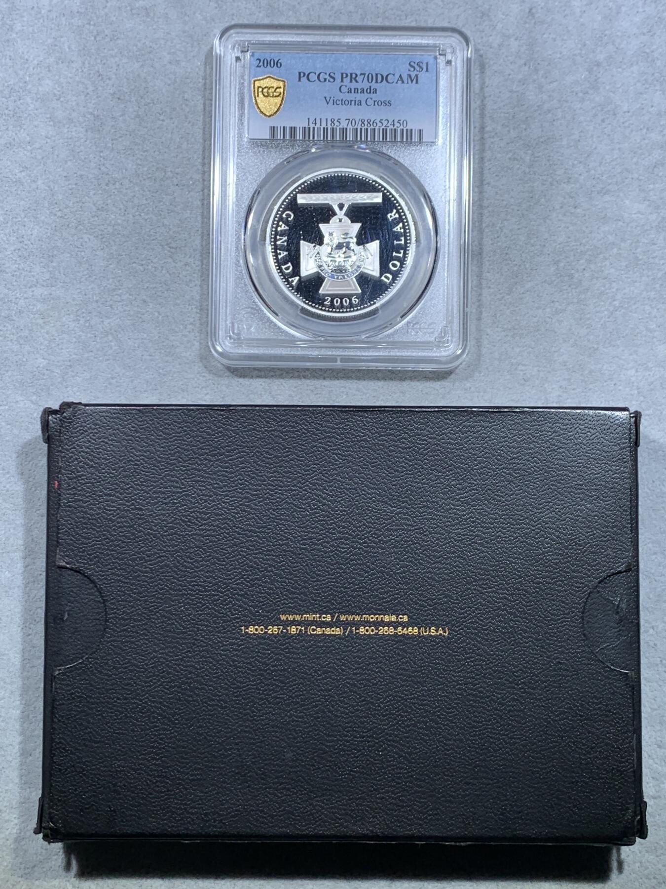 《竞宝斋》第328场 周日，周一，周二 3场连拍 （全场包邮） PCGS PR70DCAM 加拿大2006年维多利亚十字勋章颁发150周年1加元精制纪念银币（重25.2克，999纯银，币径36MM，限量2万5千枚，P盒记录最高分值并列仅为5枚，英联邦最高荣誉勋章主题纪念银币，盒证齐全）