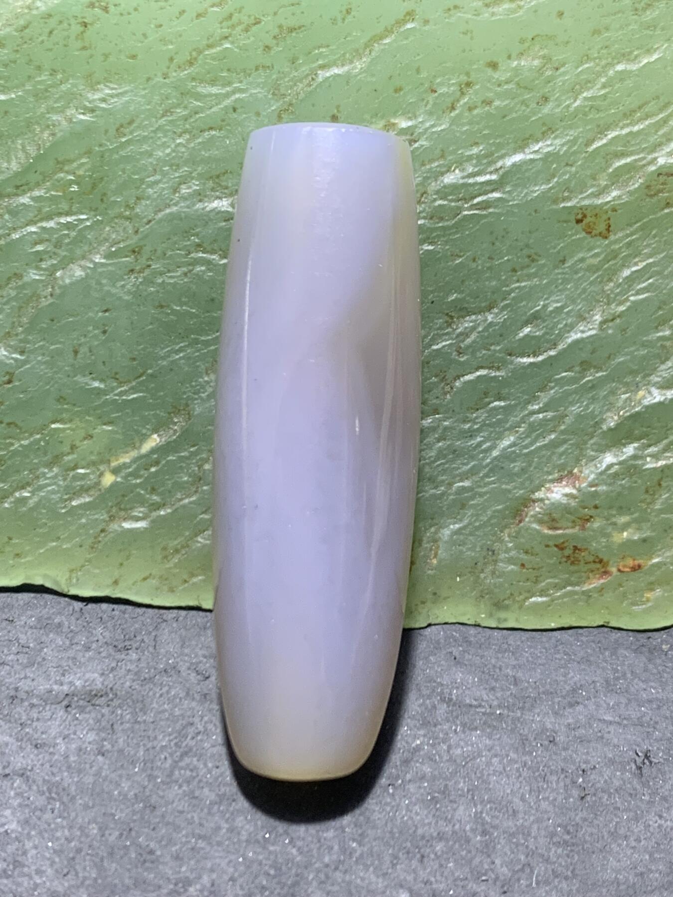 精美亚光高玉化巴西玛瑙手工俏色巧雕义字桶珠一个！