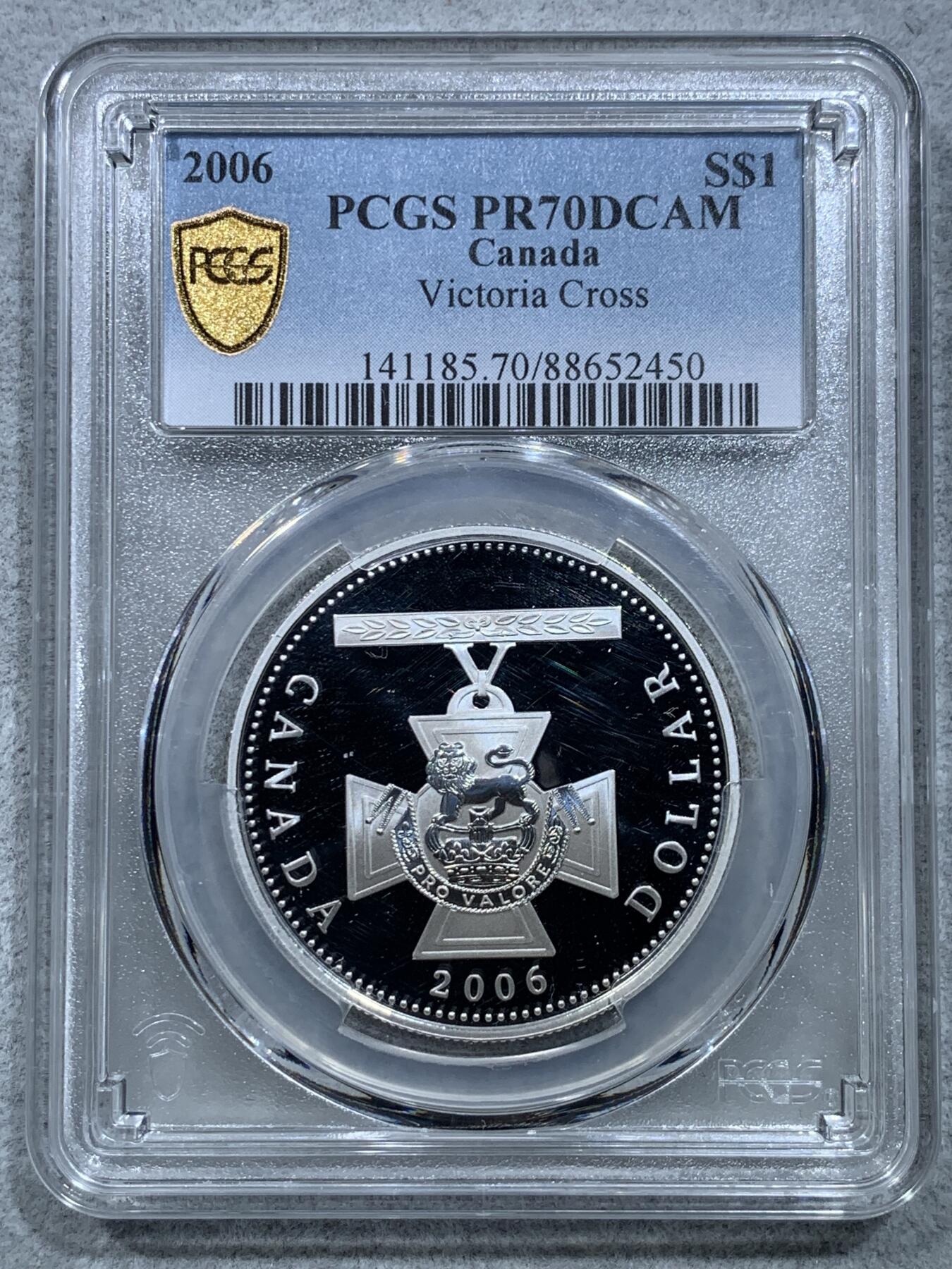 《竞宝斋》第328场 周日，周一，周二 3场连拍 （全场包邮） PCGS PR70DCAM 加拿大2006年维多利亚十字勋章颁发150周年1加元精制纪念银币（重25.2克，999纯银，币径36MM，限量2万5千枚，P盒记录最高分值并列仅为5枚，英联邦最高荣誉勋章主题纪念银币，盒证齐全）