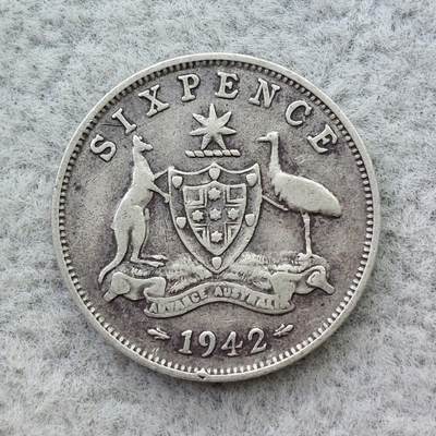 澳大利亚1942年乔治六世6便士银币 - 澳大利亚1942年乔治六世6便士银币