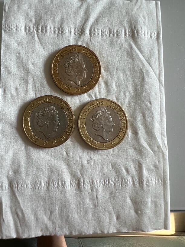 英国2英镑双金属币，3枚一套莎士比亚纪念硬币