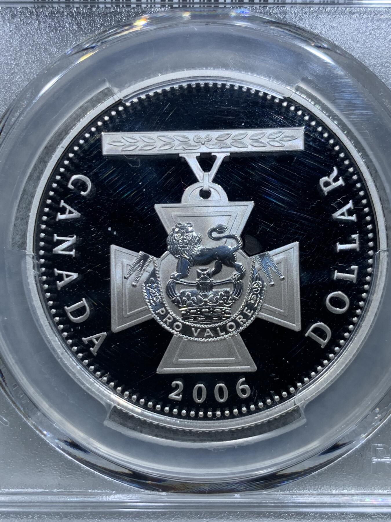 《竞宝斋》第328场 周日，周一，周二 3场连拍 （全场包邮） PCGS PR70DCAM 加拿大2006年维多利亚十字勋章颁发150周年1加元精制纪念银币（重25.2克，999纯银，币径36MM，限量2万5千枚，P盒记录最高分值并列仅为5枚，英联邦最高荣誉勋章主题纪念银币，盒证齐全）