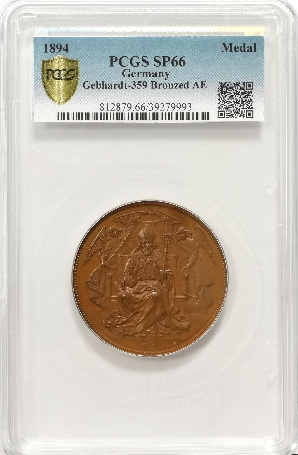博洋堂“瑰宝之夜”第100期盛典专场（全场顺丰包邮） PCGS SP66 1894年雷根斯堡教区纪念圣沃尔夫冈逝世900周年大型铜章，乔治·登格勒设计；阿洛伊斯·伯尔施雕刻。本章正面为圣沃尔夫冈端坐像，前方有两个天使手执披风。背面有9行文字环绕教堂和城市徽章。直径51.8毫米，热门题材，超大尺寸，雕刻极其精美。19世纪的铜章能达到66分寥若晨星，德章精品之作，值得藏家入手