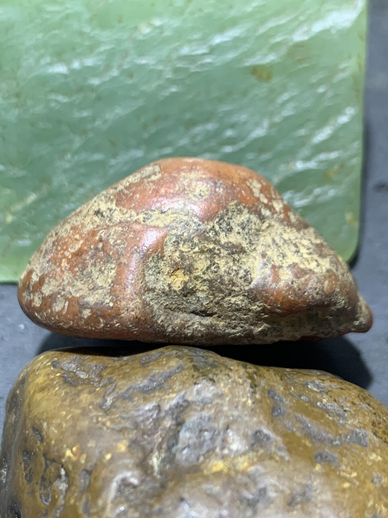 精美红皮原皮开窗料南红玛瑙原石一颗