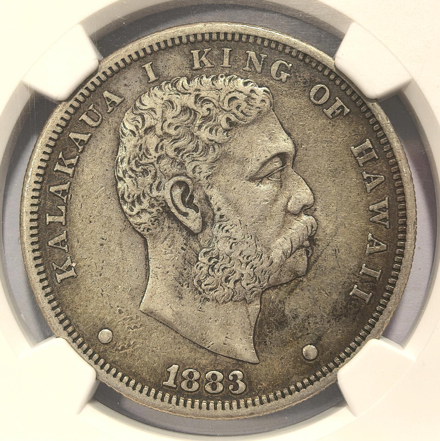 博洋堂“瑰宝之夜”第100期盛典专场（全场顺丰包邮） NGC XF40 夏威夷王国1883年1元大银币卡拉卡瓦一世，原包浆的少见，有分难得的大名誉品，低评细节完美，一年也见不到几个品相好的