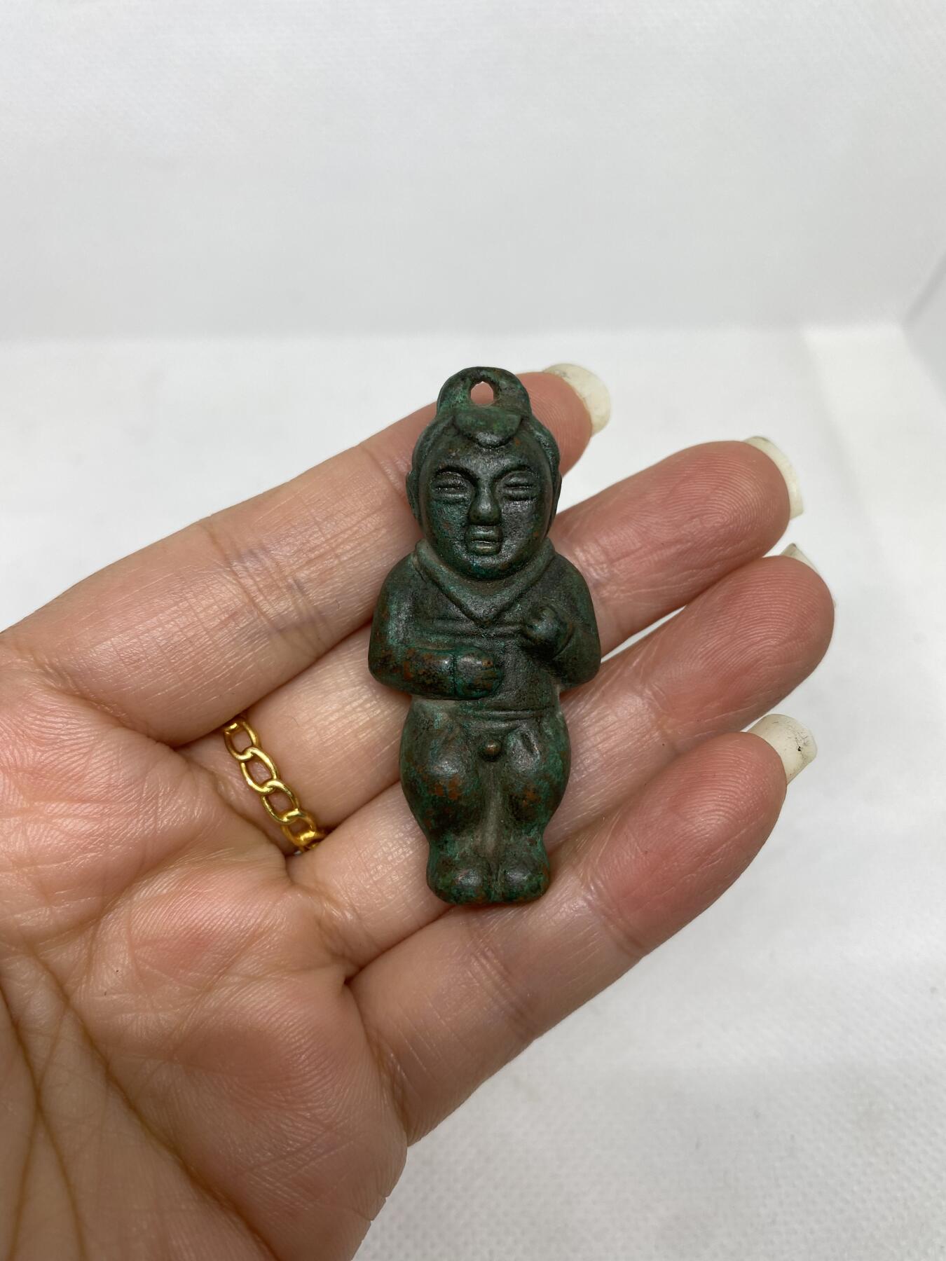 铜童子，尺寸4.7厘米，品相如图，128包快递