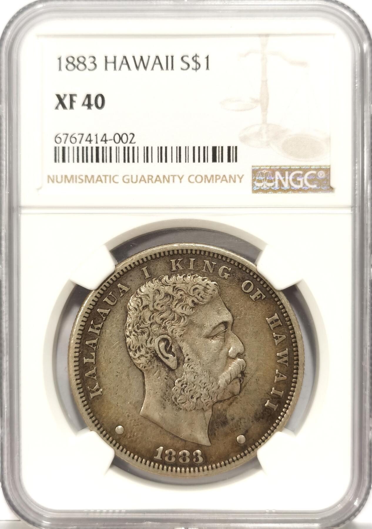 博洋堂“瑰宝之夜”第100期盛典专场（全场顺丰包邮） NGC XF40 夏威夷王国1883年1元大银币卡拉卡瓦一世，原包浆的少见，有分难得的大名誉品，低评细节完美，一年也见不到几个品相好的