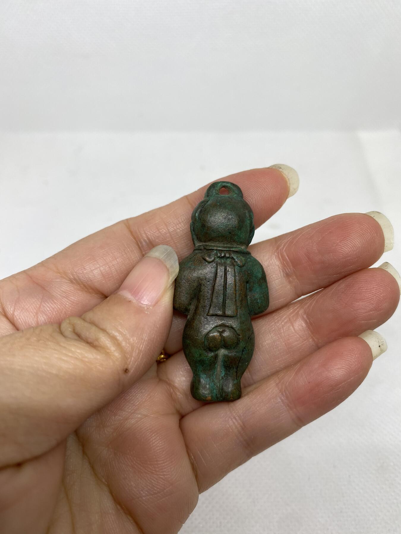 铜童子，尺寸4.7厘米，品相如图，128包快递