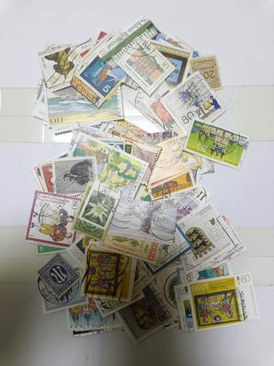 【20241120】邮票和纸质印刷品第4场 - 欧洲国家邮票200枚，盖销票和信销票，有重复