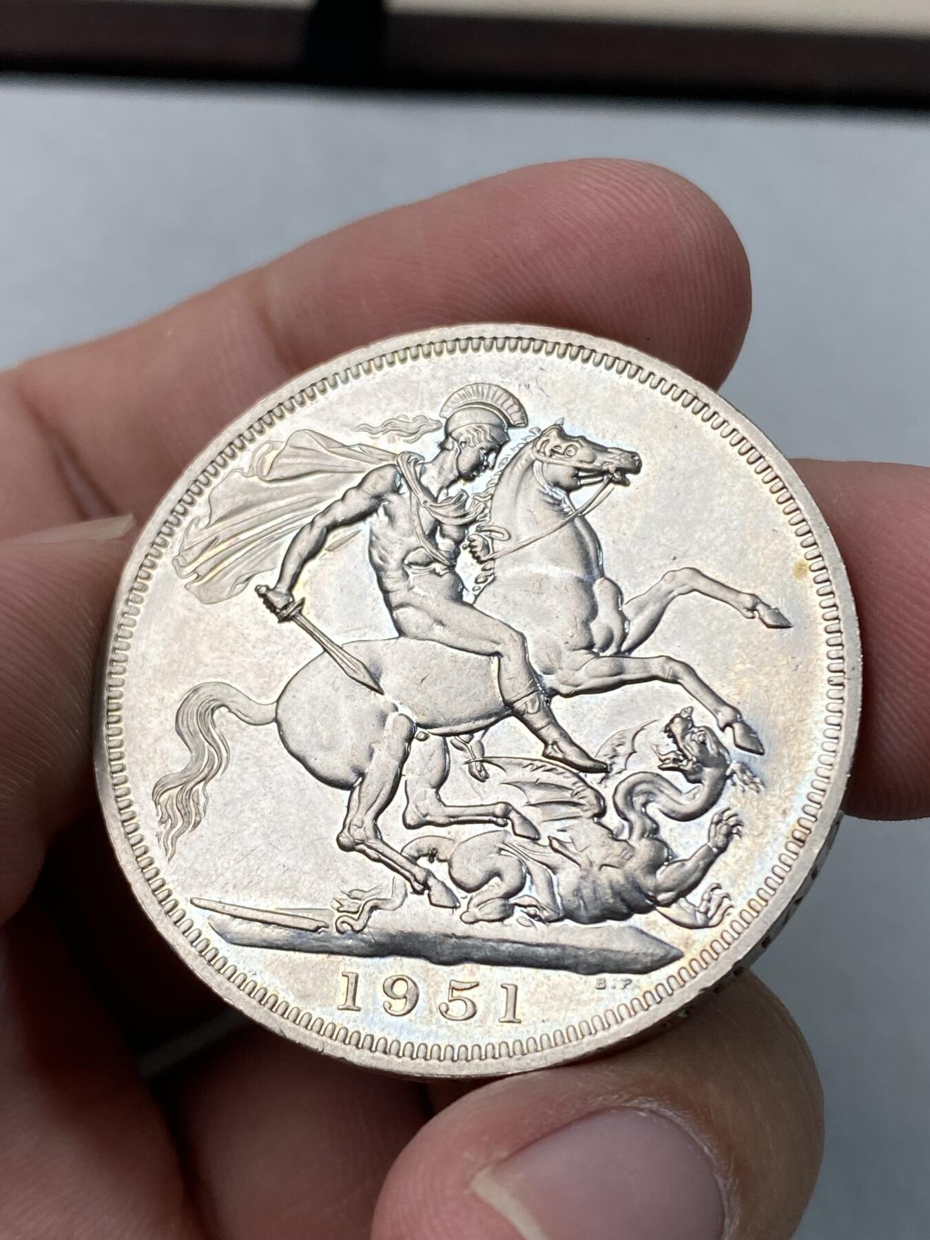 万国钱币拍卖第037期 1951英国乔治六世镍马剑