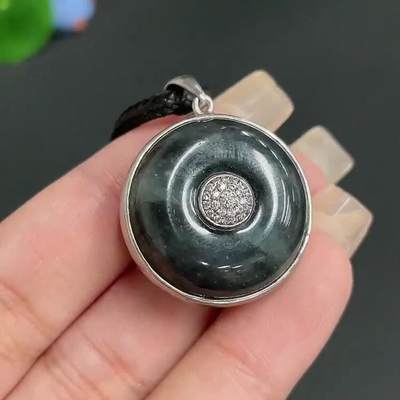 颜紫熹品牌和田玉福利专场第1期 - 新疆和田玉山料青花银镶定制款平安扣吊坠