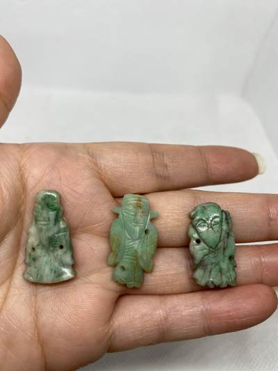 老翡翠“福禄寿”三星，尺寸2.4厘米左右，品相如图，400包快递 - 老翡翠“福禄寿”三星，尺寸2.4厘米左右，品相如图，400包快递