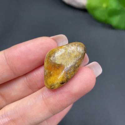 颜紫熹品牌和田玉福利专场第1期 - 新疆和田玉籽料独籽聚黄皮鸡骨白原石